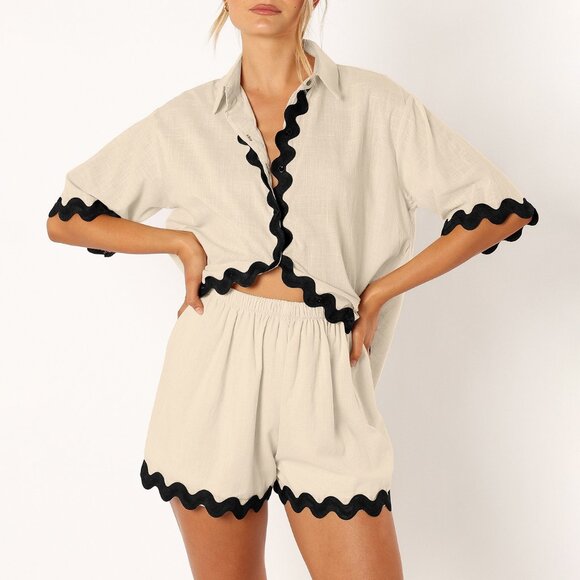 2/$40 Women’s Peach Beige Button Down Shirt & Shorts Set with Black Trim Outfit - Picture 10 of 12